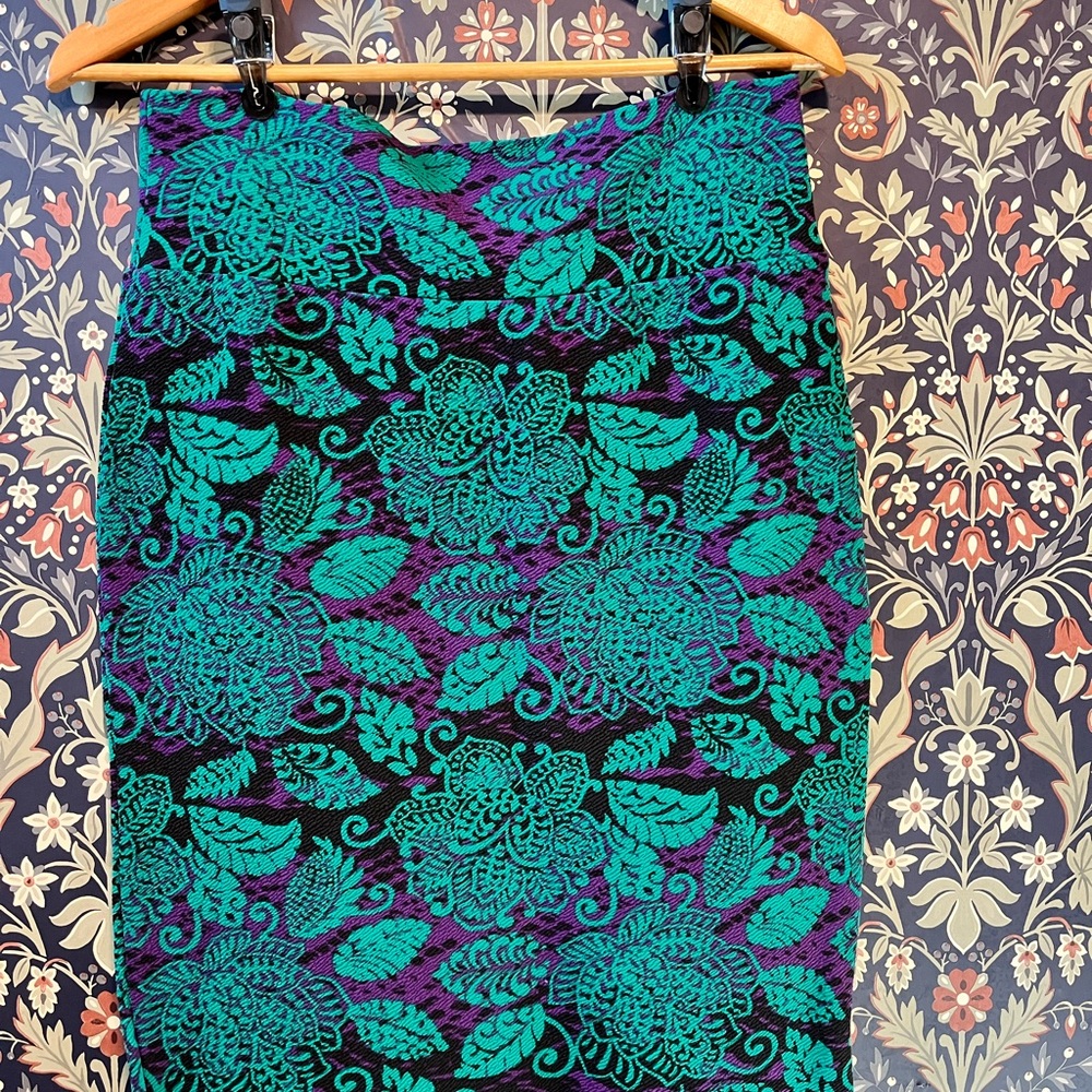 LuLaRoe Floral Skirt in Navy and Green